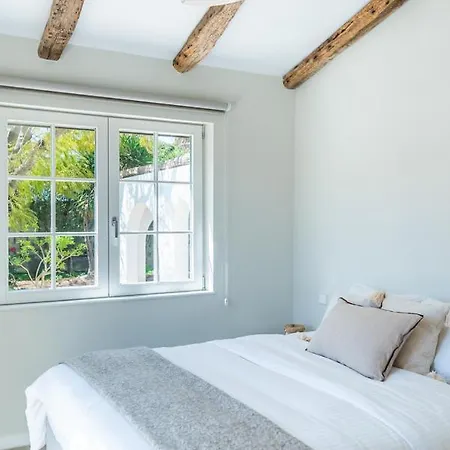 Holiday home Only Families And With Private Pool *